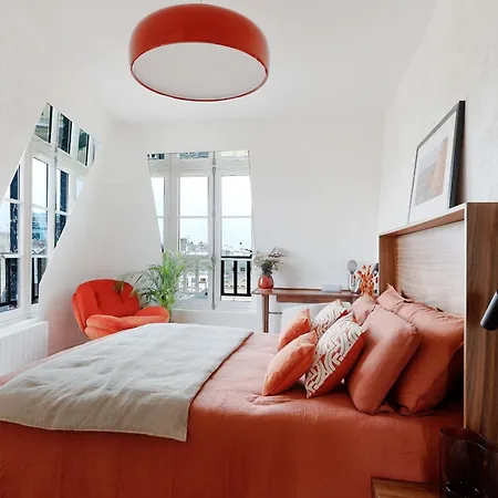 La Rouge Du Marais باريس