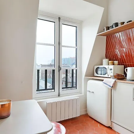 La Rouge Du Marais شقة